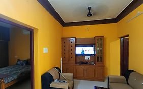 White House Service Apartment